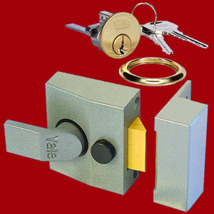 YALE 84 Non-Deadlocking Nightlatch | NEXT DAY | LockDoctor.Biz